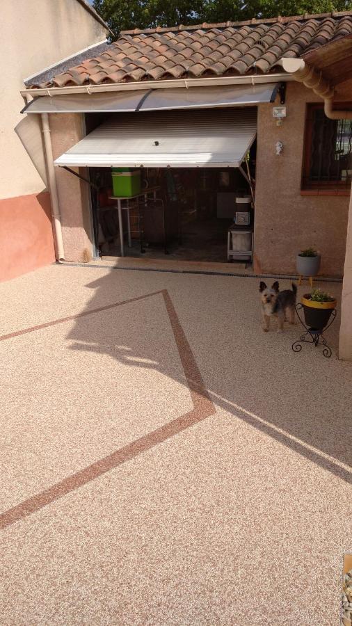 Philippe & Marie, A Louer Petite Chambre Chez L'Habitant Avec Terrasse Dans Villa, Au Pied Du Luberon Кюкюрон Екстериор снимка